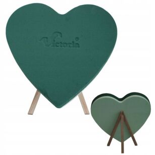 Serce pełne na stojaku z gąbką do kwiatów ciętych.